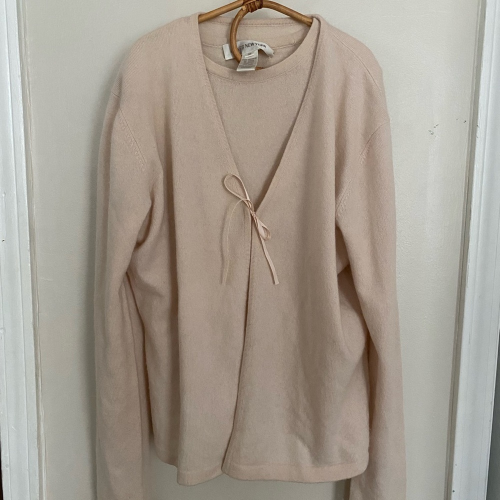 Women's Cream/light pink 100%cashmere Sweater with top size medium